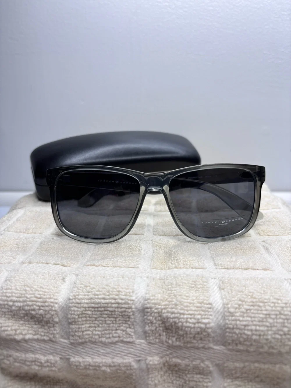Joseph Abboud Men’s Polarized Sunglasses